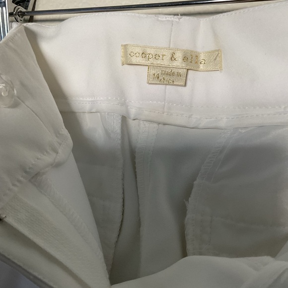 Cooper and Ella NWOT Women's White size 14 stretchy pants - Picture 3 of 4